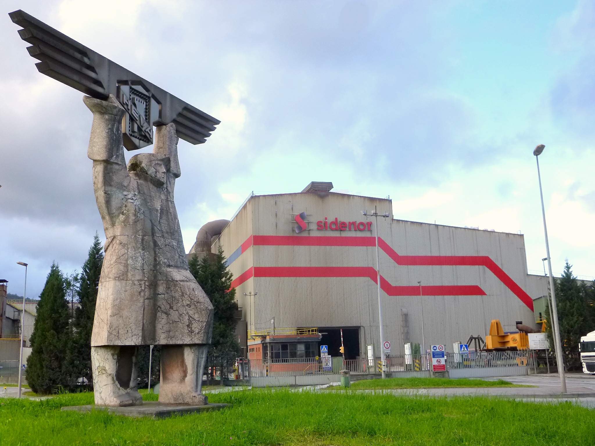Basauri_-_Planta_de_Sidenor_13