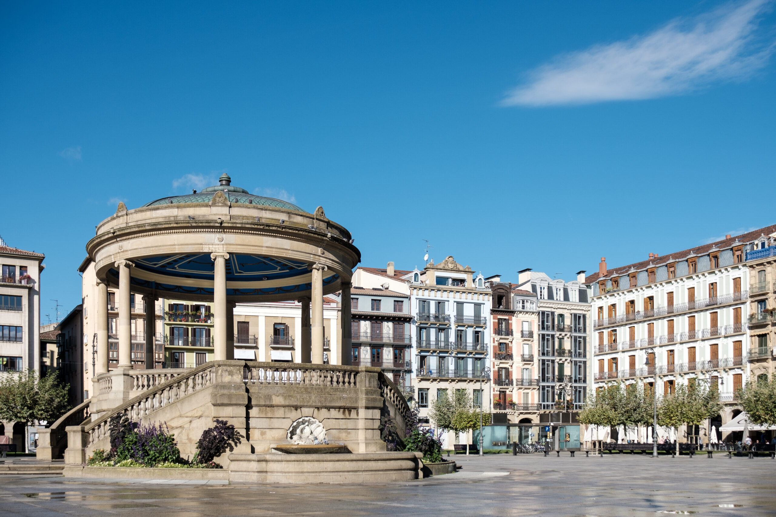 Kiosk in Plaza del Castillo, Pamplona.