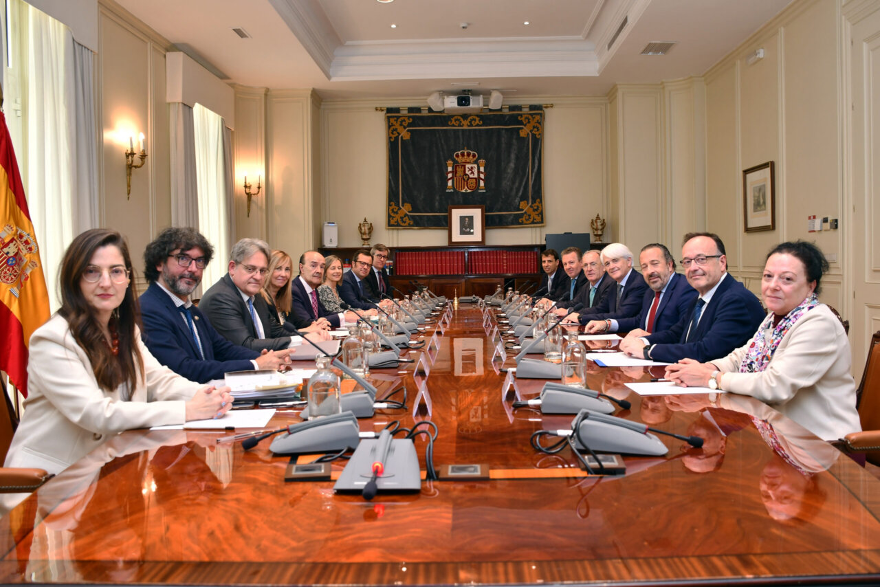 Reunión del CGPJ con representantes de la abogacía y procuradores