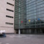 La Audiencia de Valencia condena a penas de ocho años y medio de cárcel y dos años y medio a los dos futbolistas acusados de agredir sexualmente a sendas jóvenes en una vivienda de Bétera