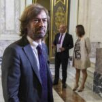 El juez de la Audiencia Nacional propone juzgar a 16 personas por el presunto fraude de 148 millones de euros en el pago del IVA de hidrocarburos
