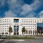 La Audiencia de Navarra condena a 22 meses de prisión a un acusado por maltrato físico y psíquico a su esposa y dos hijos
